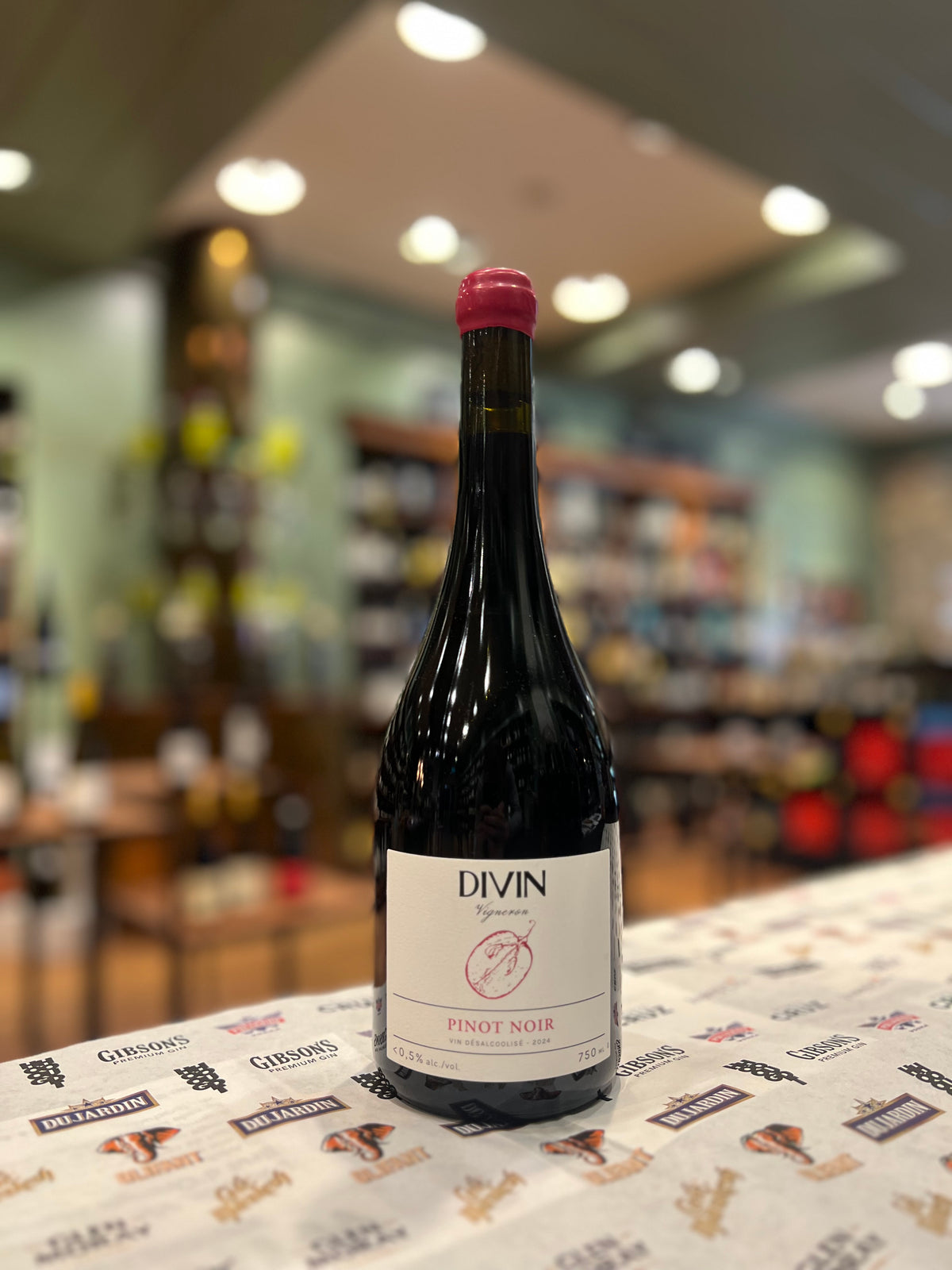 Divin Vigneron Pinot Noir <0.5%